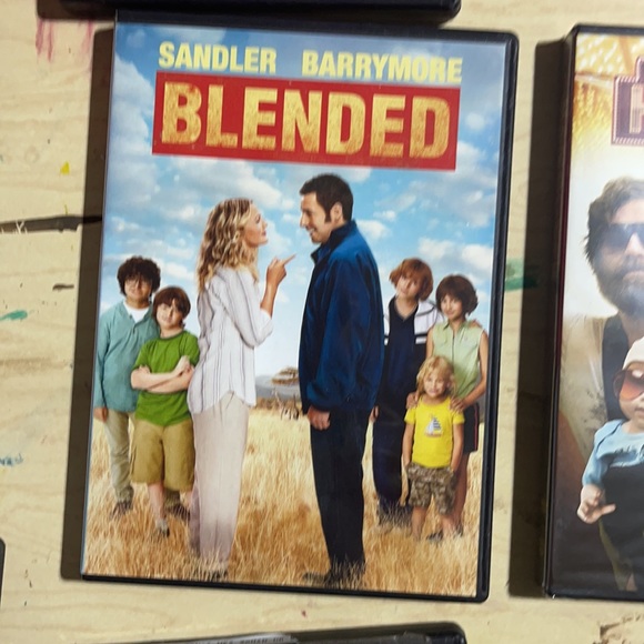 🤣🤣 Laugh so hard I Peed a little - 8 ab workout DVDs. 🤪🤪 - Picture 3 of 9